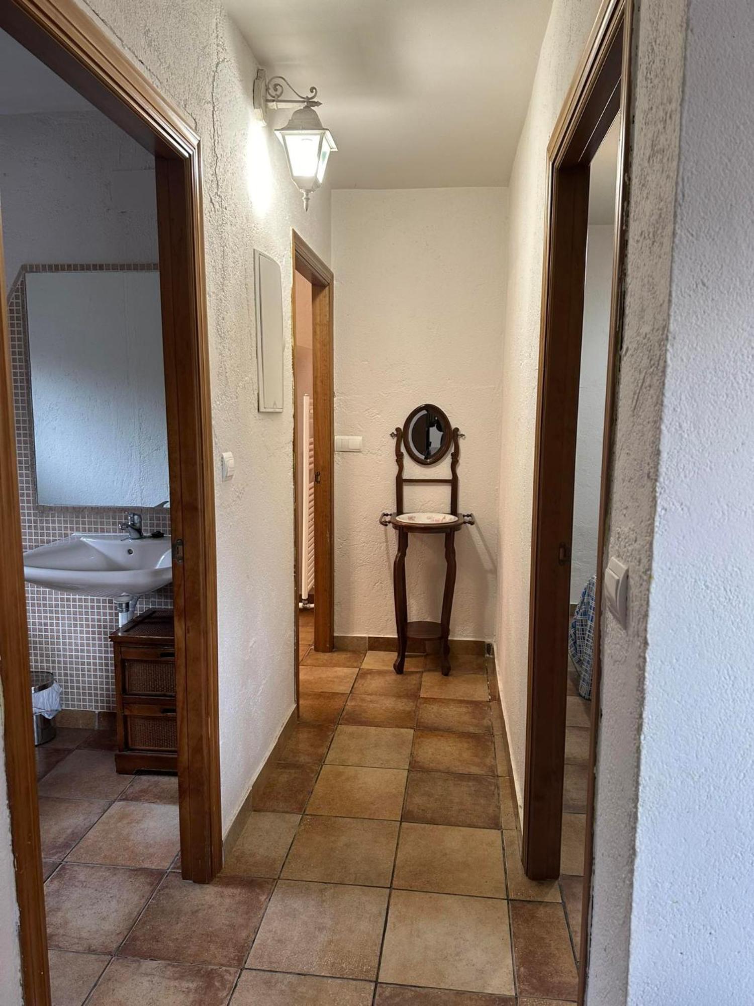 Vivienda De Uso Turistico El Nido Guest House La Serrada Ngoại thất bức ảnh