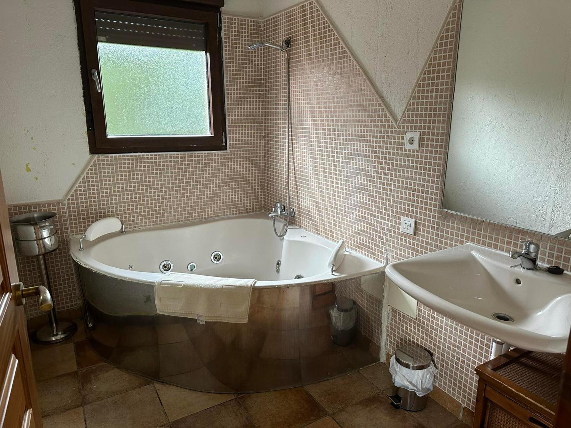 Vivienda De Uso Turistico El Nido Guest House La Serrada Ngoại thất bức ảnh